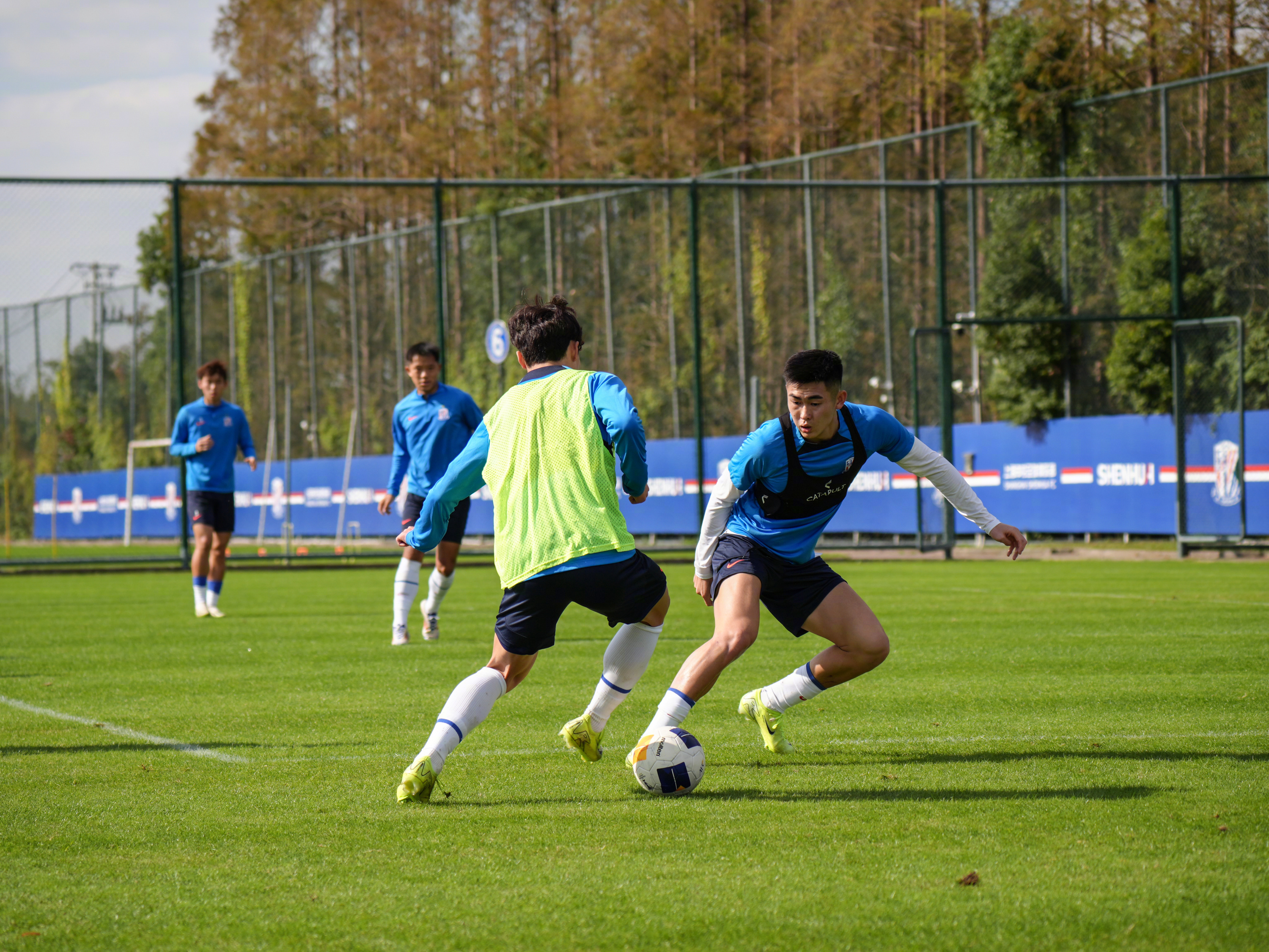 关于关键时刻上海申花备战CBA季后赛，止住颓势细节曝光，赛场秩序良好，数据趋势出现新变化的信息